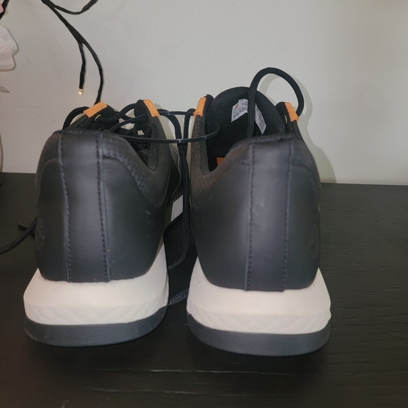 Timberland Greenstride ReBOTL Sneaker Mens Shoe Size 11 Black NWOT - Picture 5 of 8